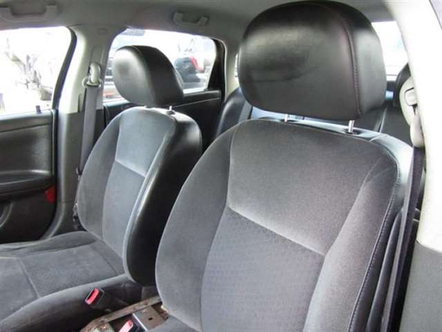 2011 Chevrolet Impala Police 4dr Sedan w/3FL